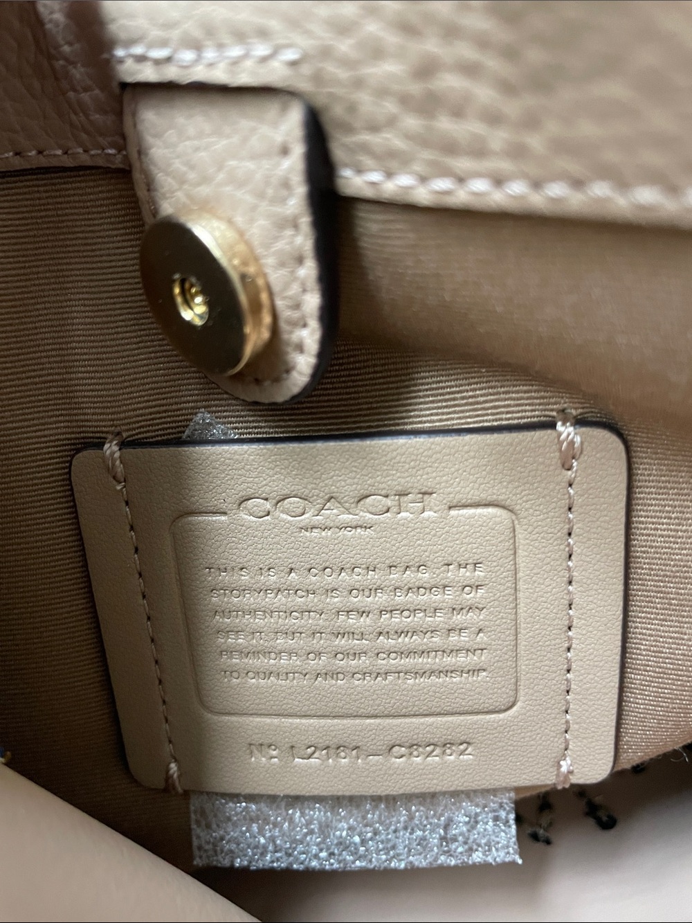 MOTHERS DAY SPECIAL Coach Cream Embroidered Leather Shoulder Bag - Picture 11 of 15